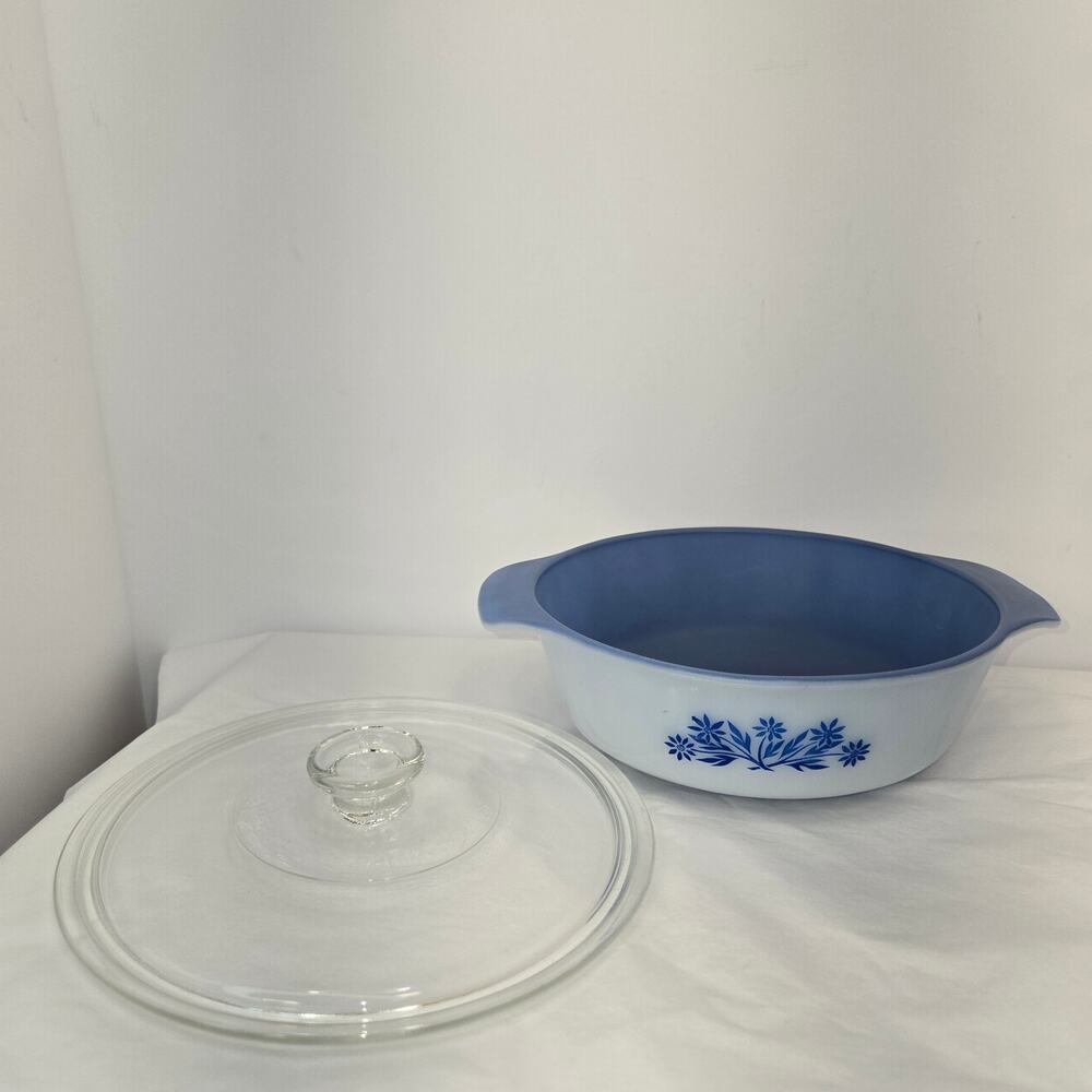 Anchor Hocking Fire King Blue Cornflower design Casserole Dish #436 1 Qt Round‎